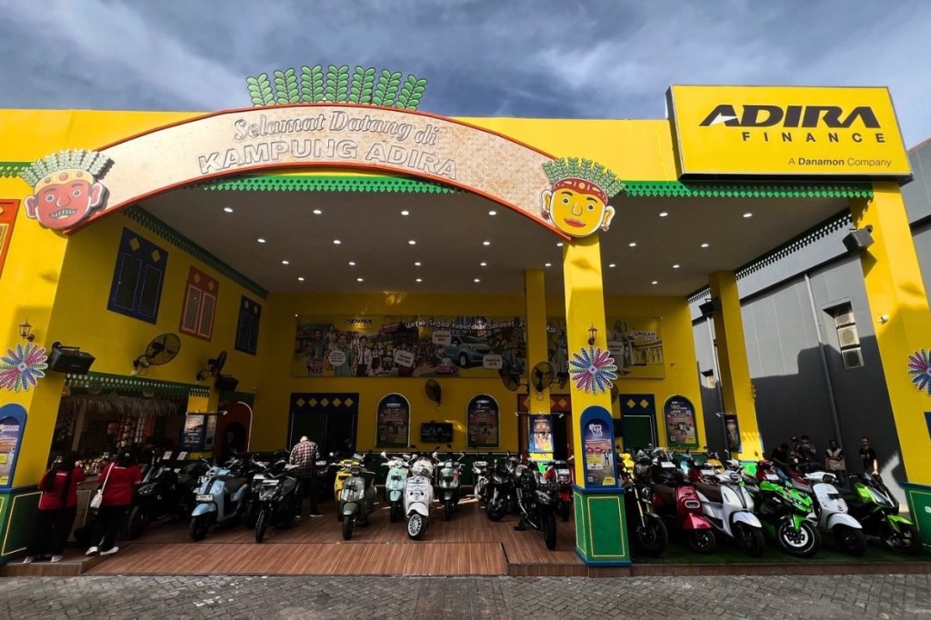 Hadir di Jakarta Fair Kemayoran, Adira Finance Tawarkan Promo&nbsp;Menarik