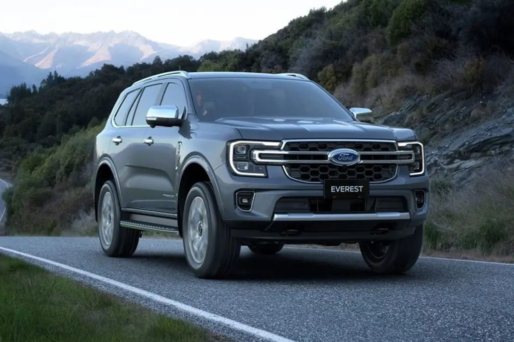 Ford Everest Titanium Next Gen Hadirkan Keunggulan Fitur Keamanan di&nbsp;Kelasnya