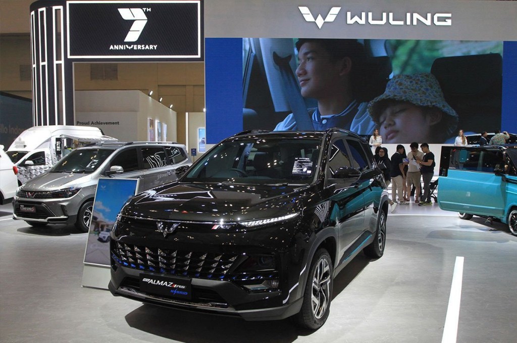 Wuling Almaz RS Pro Hybrid, SUV Modern Hybrid Irit BBM dan Harga&nbsp;Terjangkau